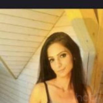 Junge, schlanke Begleitung aus Ungarn sucht dich 😈