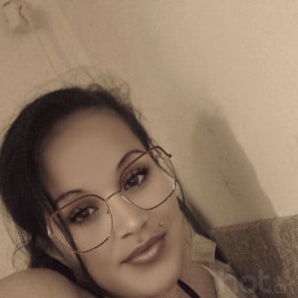 Ich biete Ihnen eine diskrete Begleitung mit ungarischem Charme