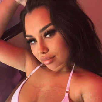 23j Rum&auml;nin, 163cm, C-Cup, nat&uuml;rliche Br&uuml;ste, komplett rasiert, GFE & BDSM, mehrere Sprachen, Nichtraucherin