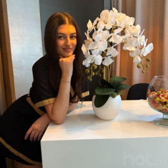 Englischsprachig, blond - Escort