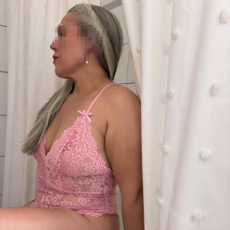 Full-Service Begleitung, Erotik-Massagen & BDSM-Angebot