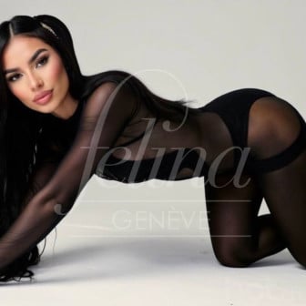 21 Jahre, Latina, 159cm, 52kg - Deep Throat, Facesitting, Girlfriend Experience