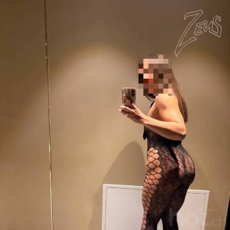 Zierliche Rum&auml;nin, 24j, 157cm, natur & rasiert, GFE und strenge Domina, mehrsprachig, Nichtraucherin